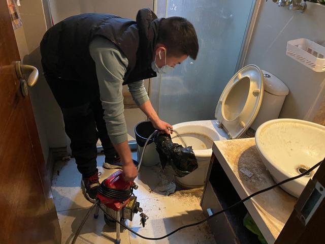 月湖马桶疏通-疏通下水道